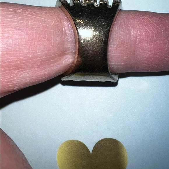 Large statement ring - Picture 2 of 2